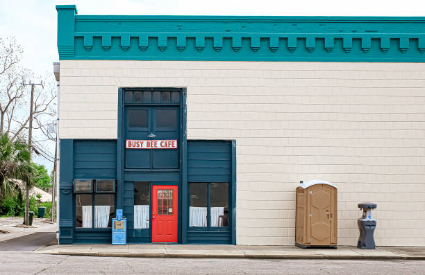 Best Affordable portable toilet rental  in Celina, TN